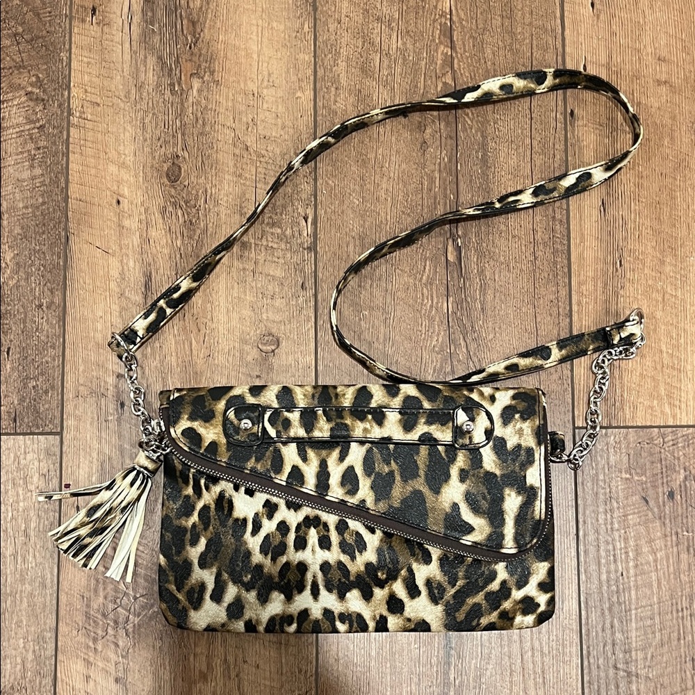 Leopard Print Crossbody Flat Purse